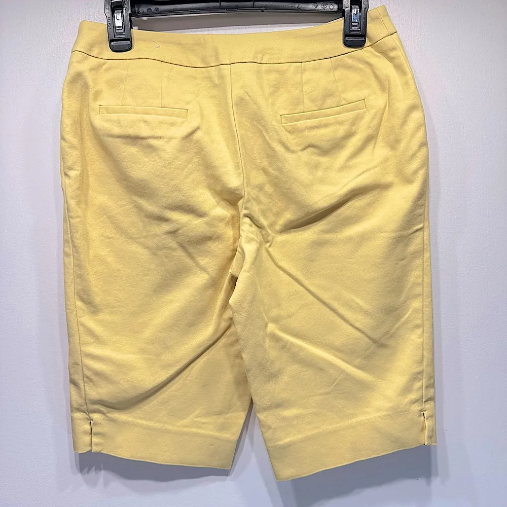 Chico’s Pale Lemon Yellow Flat Front Bermuda Shorts Size 00/2 - Image 2