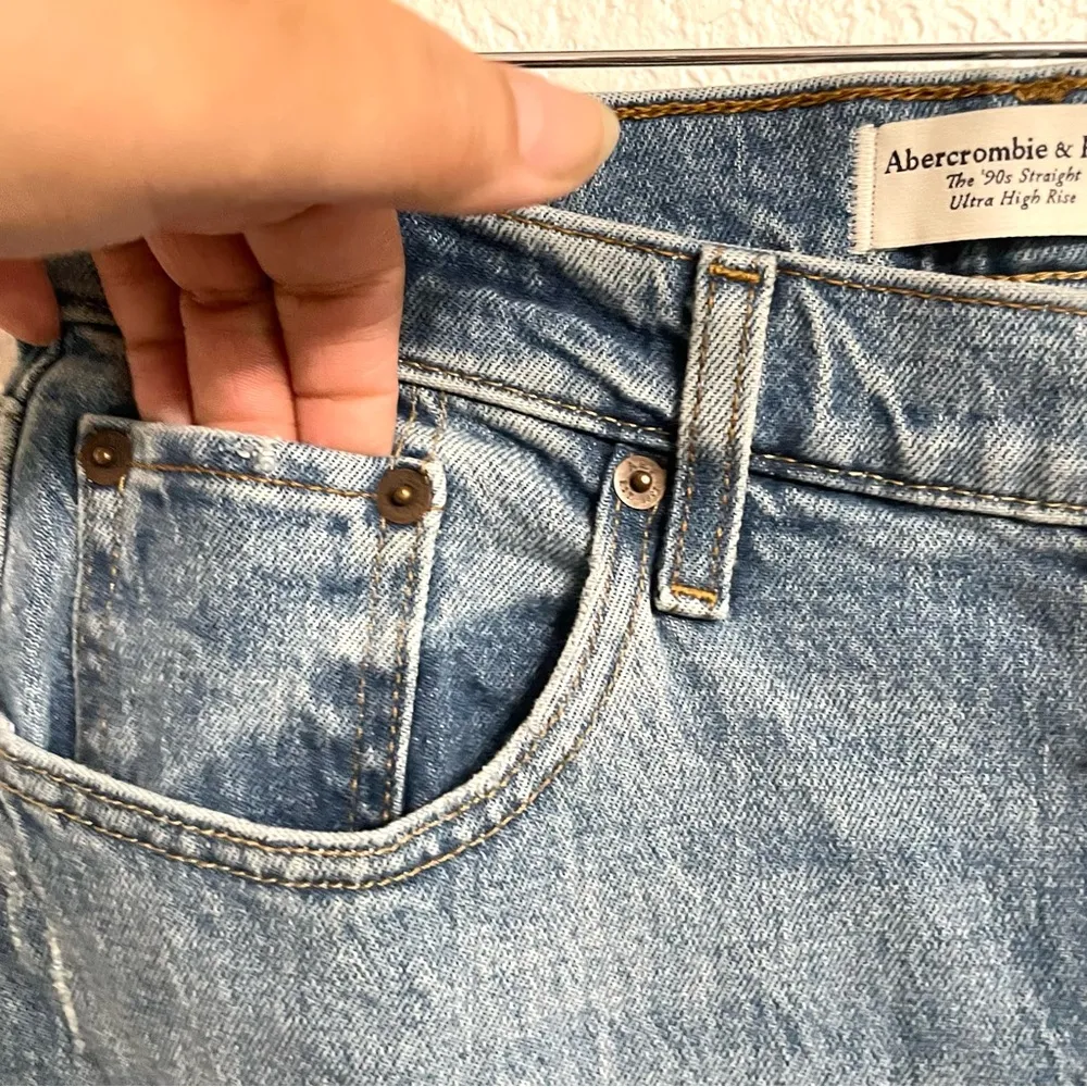 Abercrombie Womens Jeans Denim Blue 90s Straight Ultra High Rise Size 29 xLong - Image 7