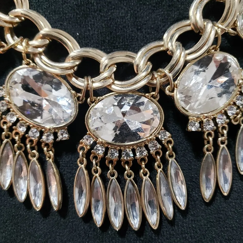 Women Fashion Rhinestone Linked Gold Chain Statement Necklace with Lobster Clasp - Image 4