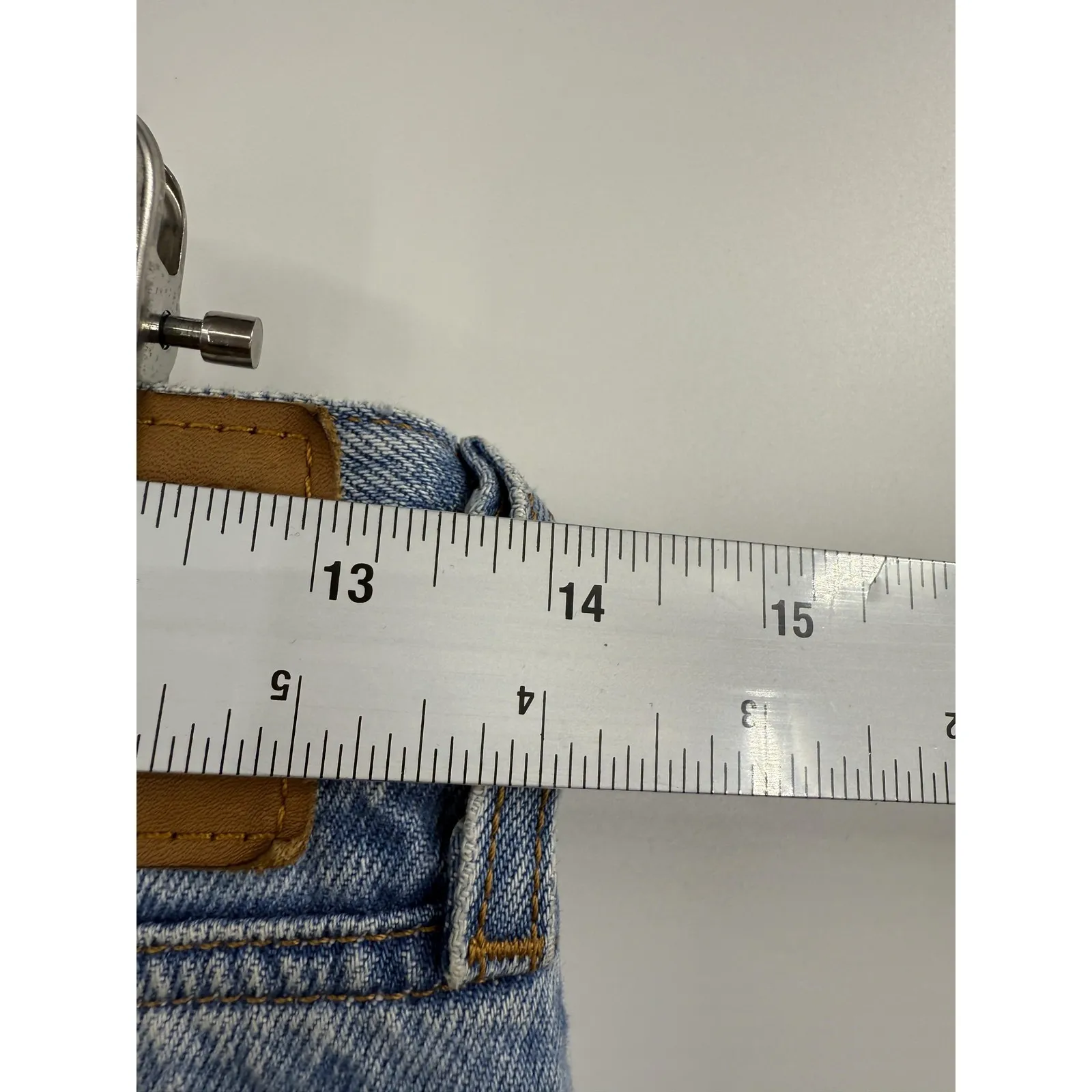 Levi's Jeans Womens 26 Light Wash Wedgie Fit High‎ Rise Distressed Ripped Denim - Image 11