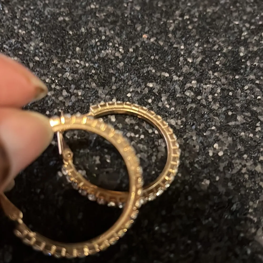 Gold Diamond hoops to jazz up those zoom meetings. Also weddings and parties - Image 5