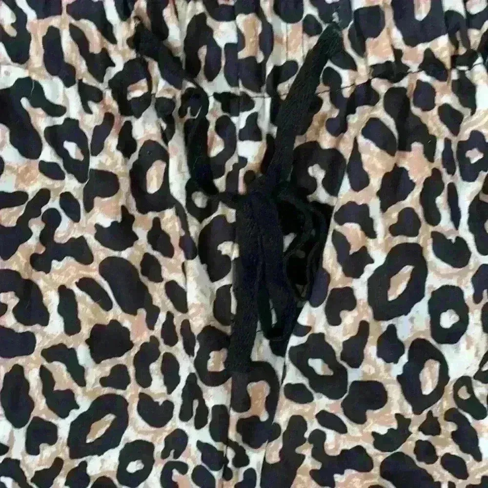 Shorts! Size XXL - Image 2