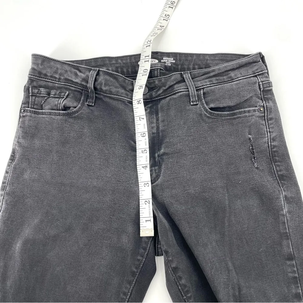 OLD NAVY High-Waisted Black Gray Wash Distressed Rockstar Super-Skinny Jeans - Image 11