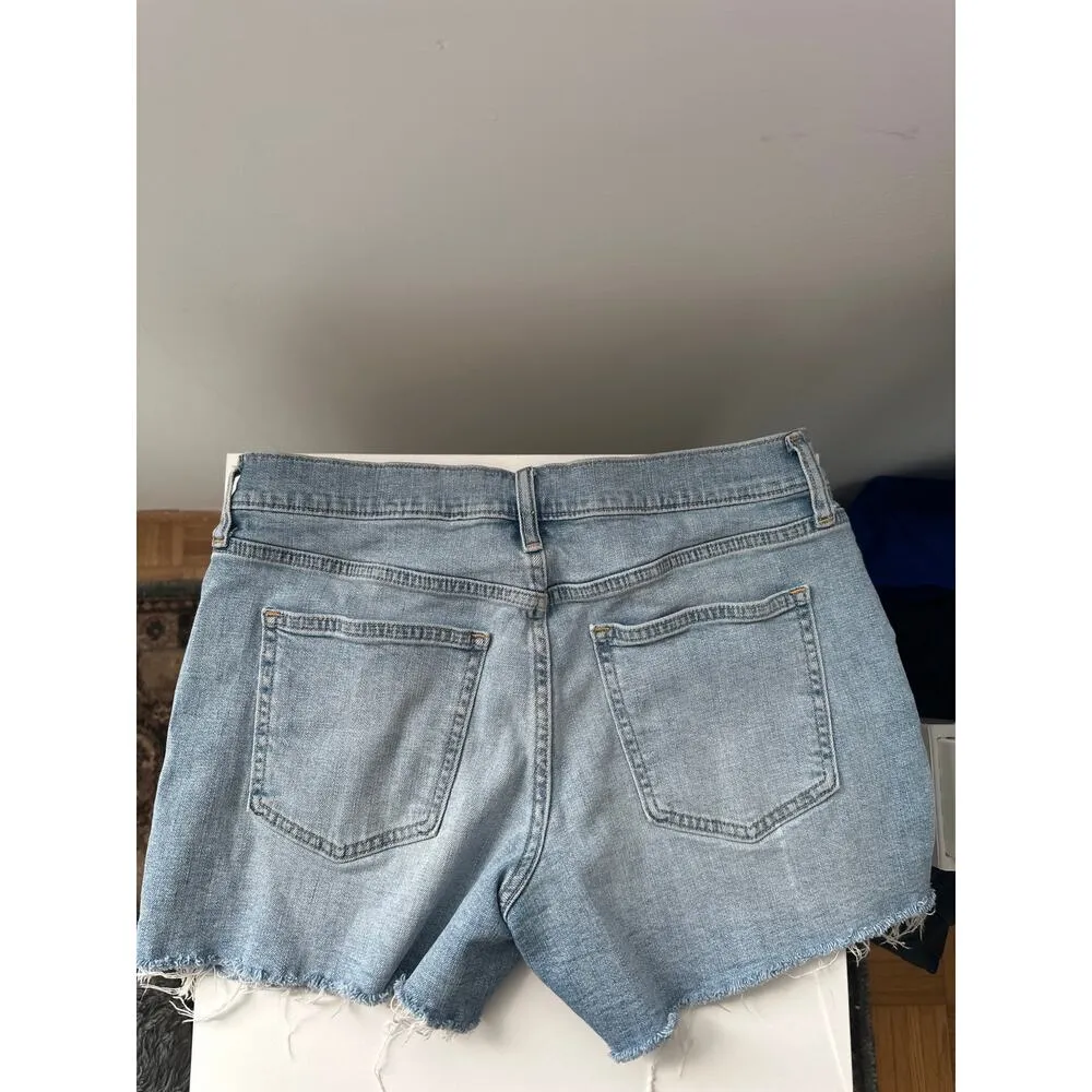 Gap 5” Girlfriend Shirt Mid Rise, EUC  29/8p - Image 2