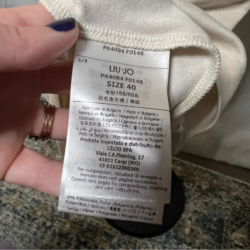 Liu Jo Ivory and Blue Toile Floral Silk Dress Medium - Image 9