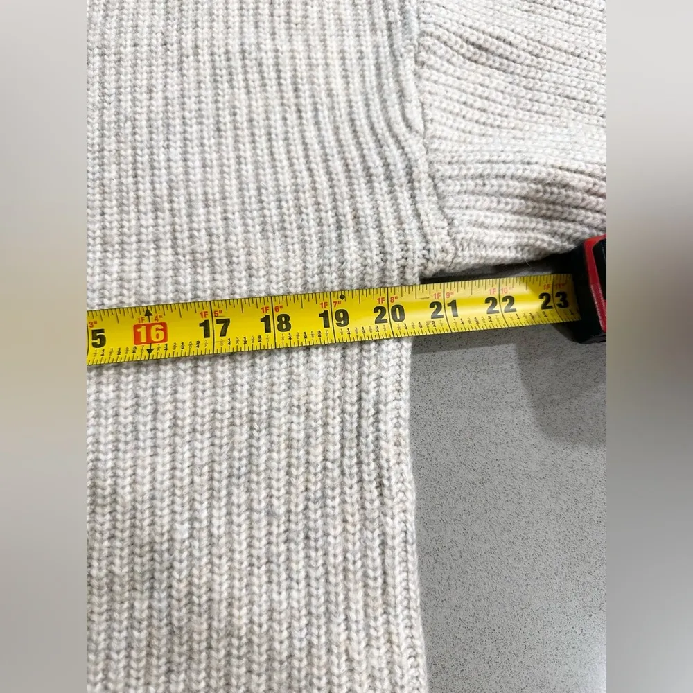 Oversized Quarter Zip Sweater Soft and Cozy / Size L - Image 8