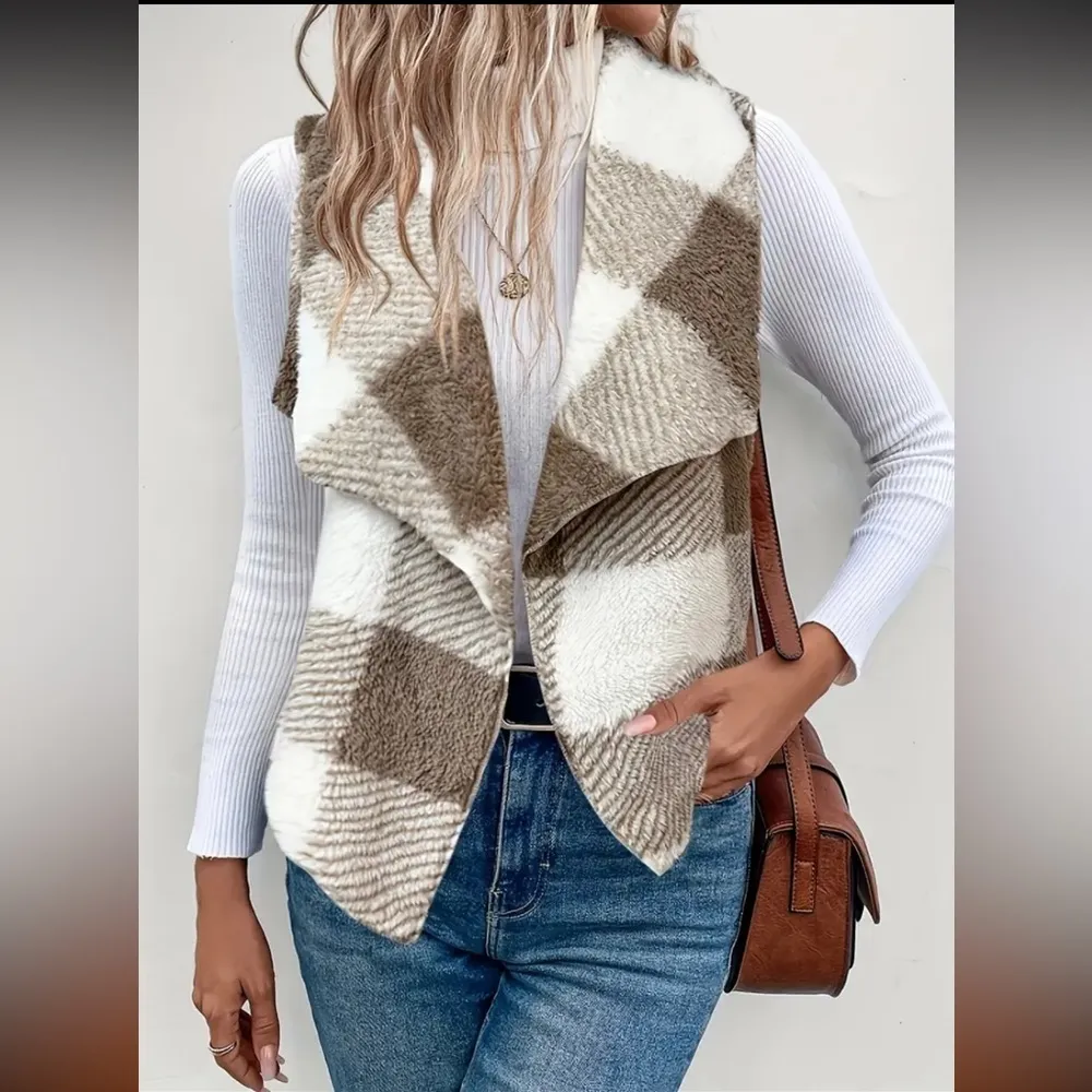 Cozy plaid open cardigan vest NEW - Image 3