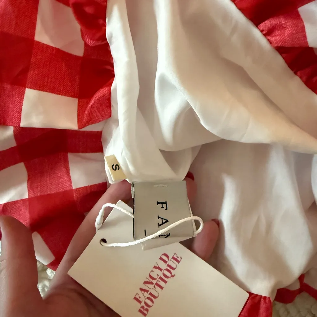 Red and White Gingham Strapless Dress - Image 2