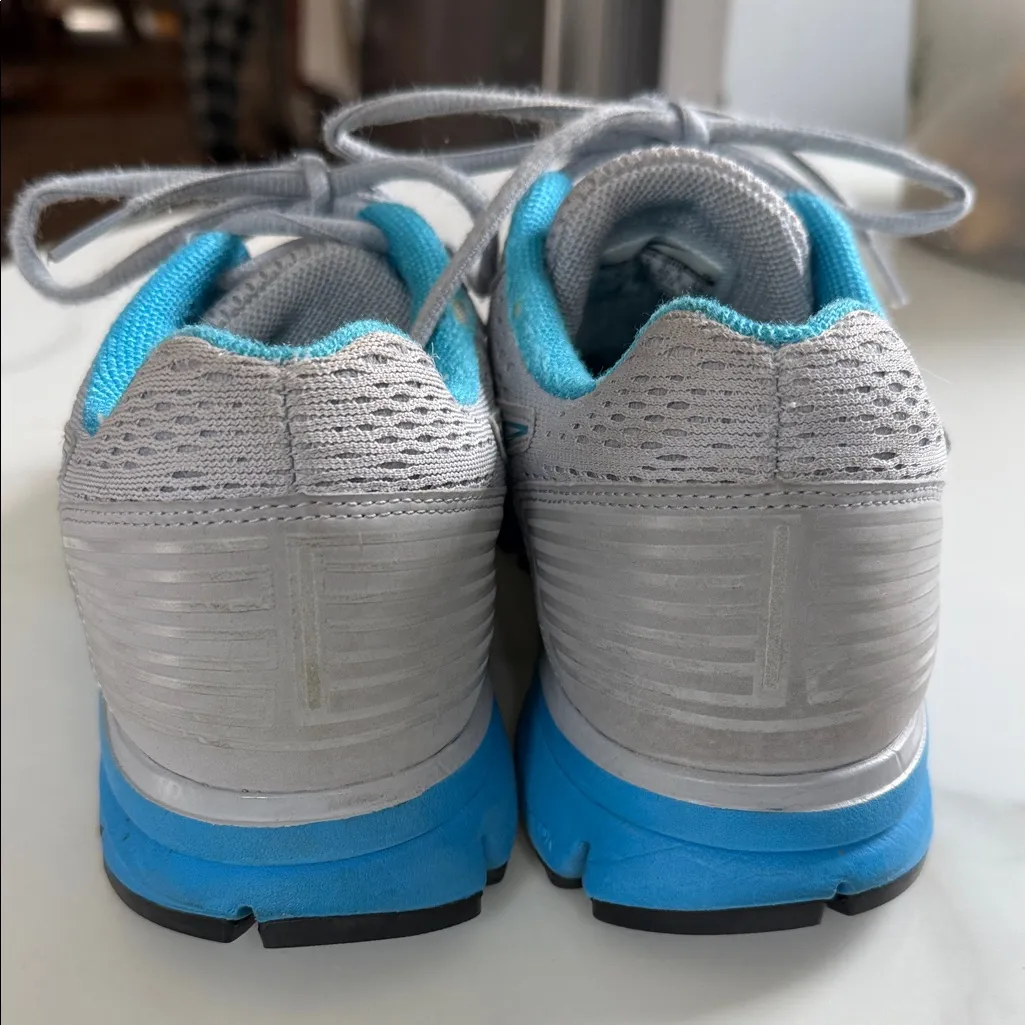 Nike  Light Gray and Sky Blue Athletic Sneakers - Image 2