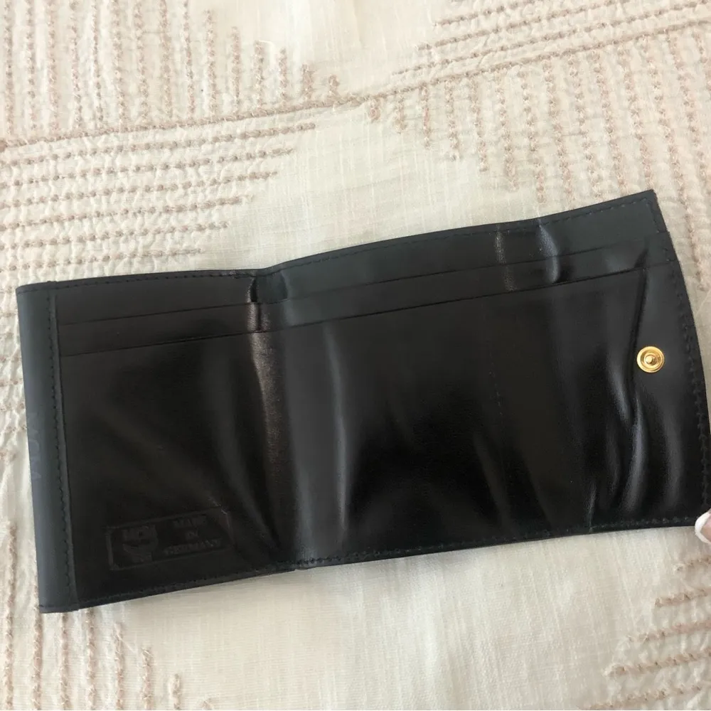 MCM  Wallet Black Monogram - Image 5
