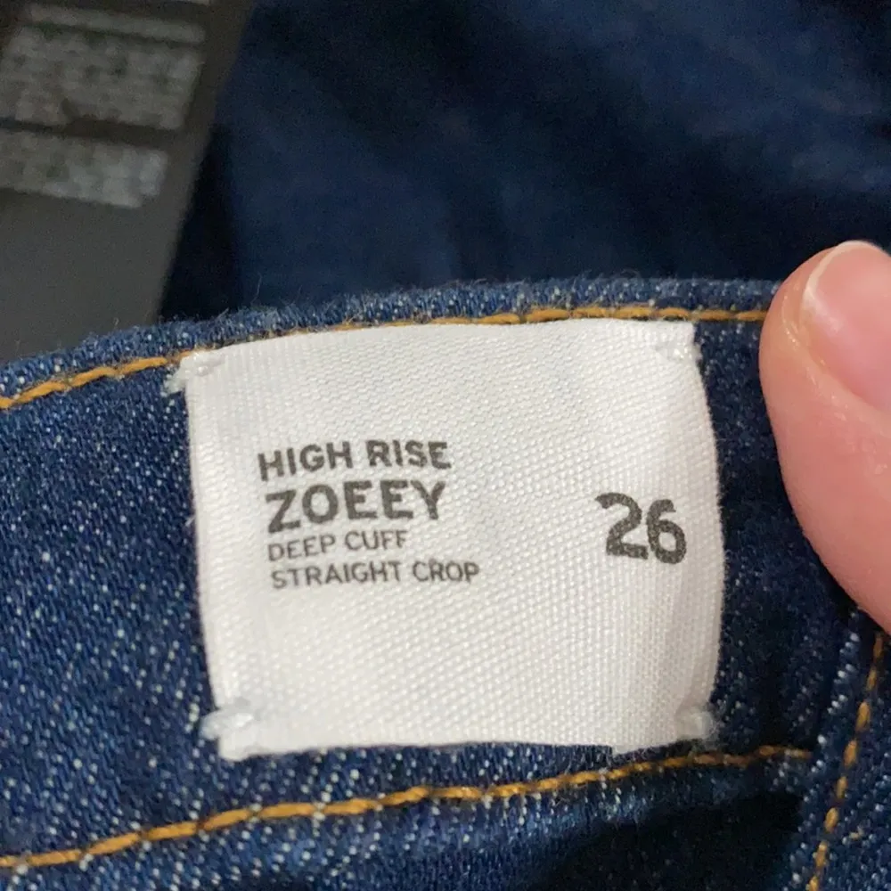 Hudson Zoeey high rise deep cuff crop dark jeans size 26 - Image 14