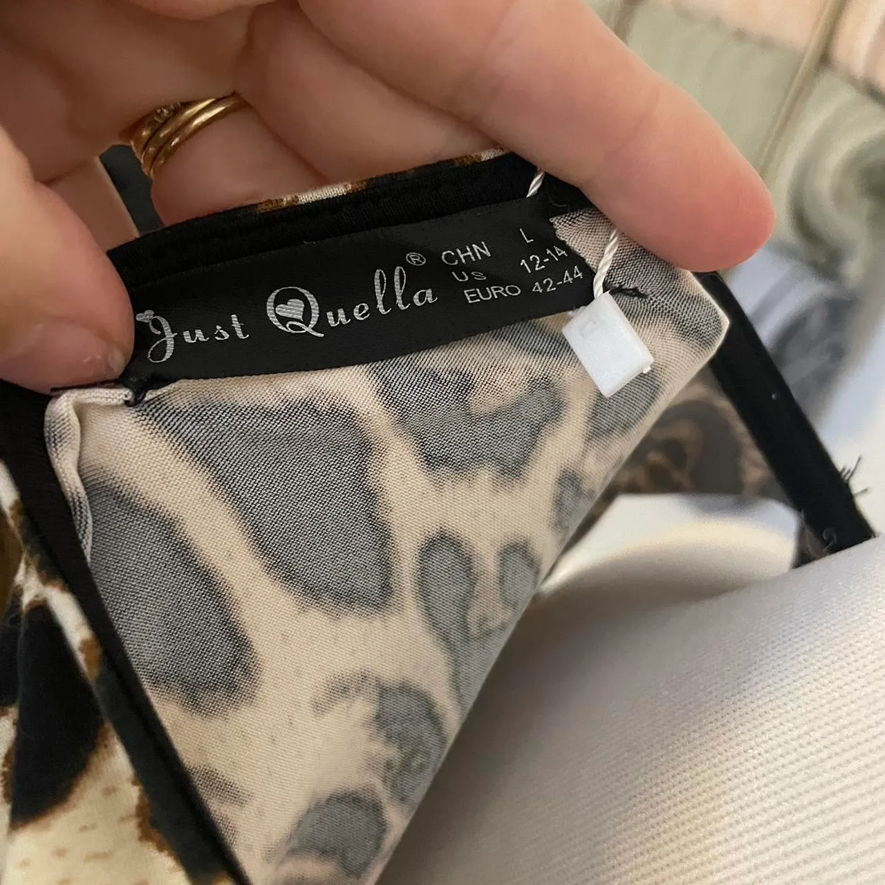 Just Quella Cheetha top - Image 4