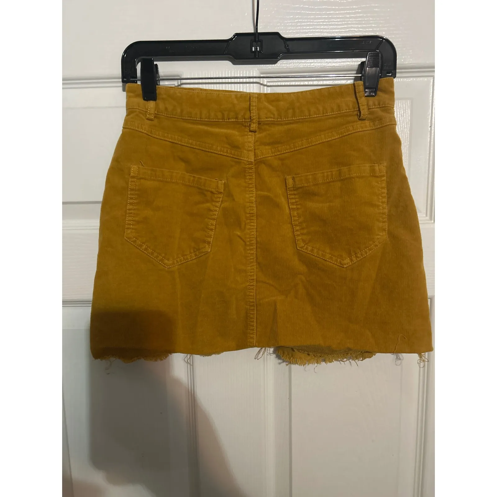 Forever 21 Corduroy Mini Skirt Mustard Gold Frayed Hem‎ Trendy Women's Size S - Image 2