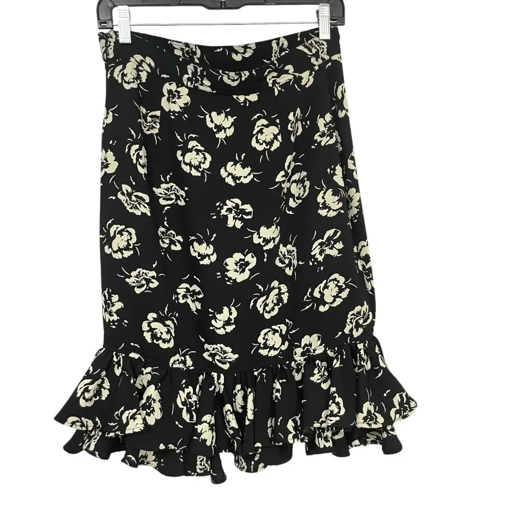 Polo Ralph Lauren Floral Black and Cream ruffle skirt size 4, Spring, Summer - Image 5