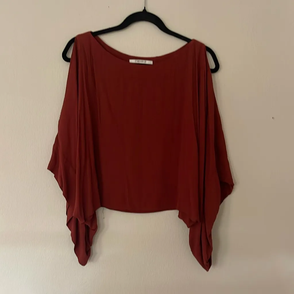 Flowy Rust Orange Open Shoulder Top Size XL Red - Image 4