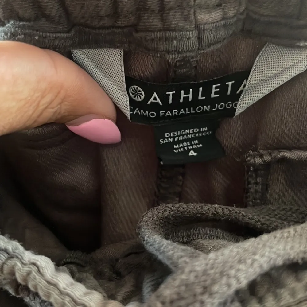 ATHLETA Farallon Jogger Pants Camouflage size 4 - Image 8