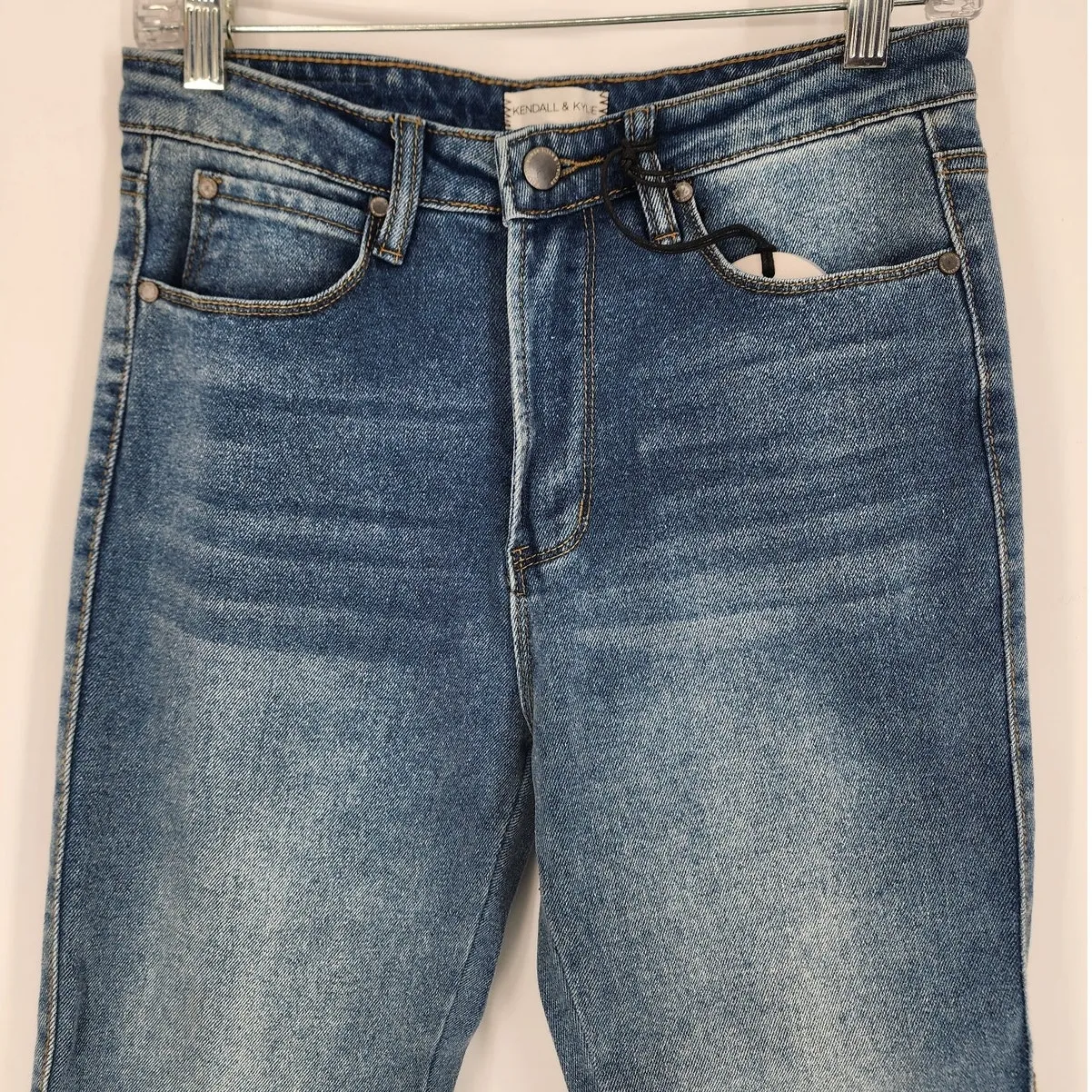 Kendall & Kylie Kouture High-Rise Straight Jeans San Bernardino Wash Size 9/10 - Image 4