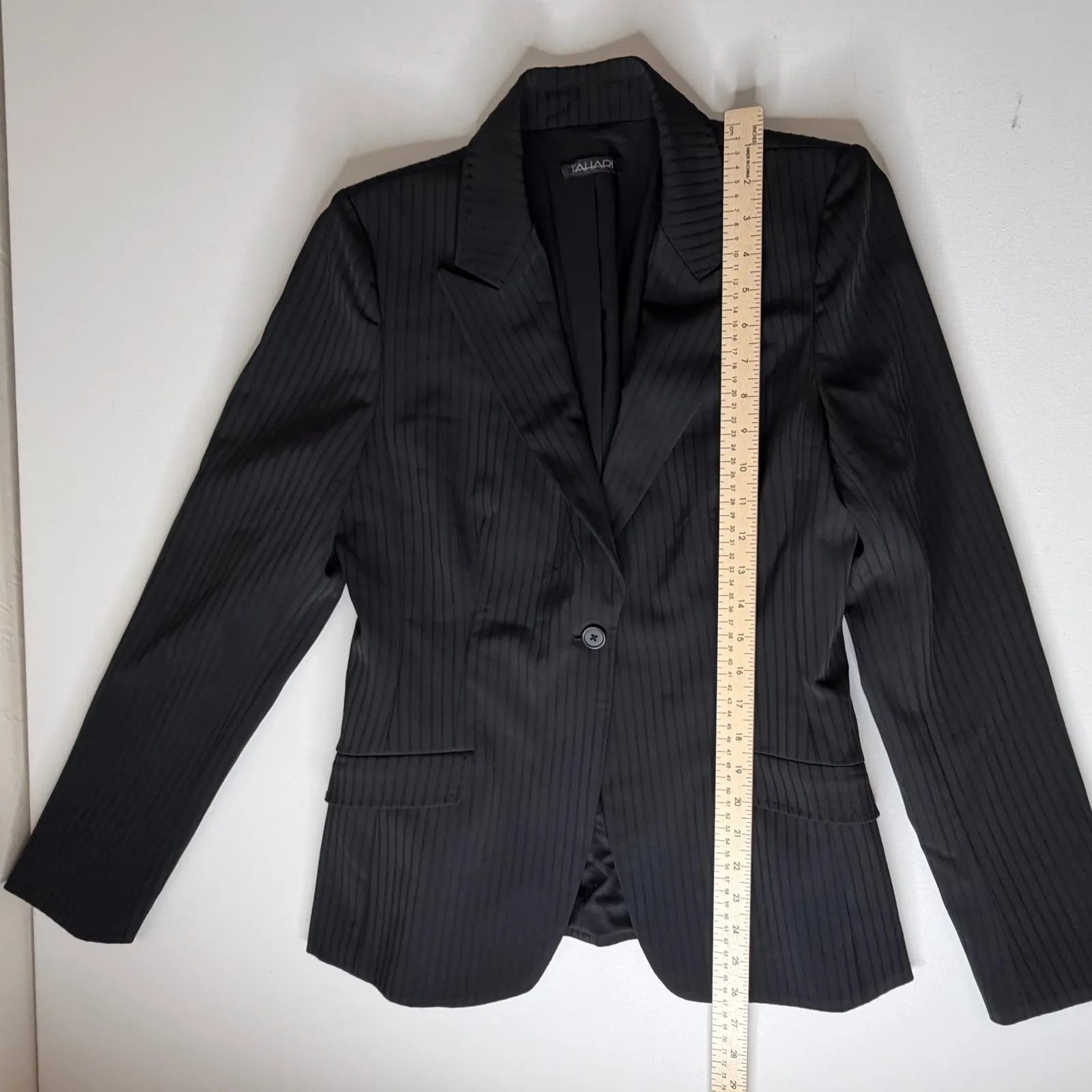 Tahari Black Pinstripe Suit Jacket Blazer Small Business Office Career Classic - Image 9