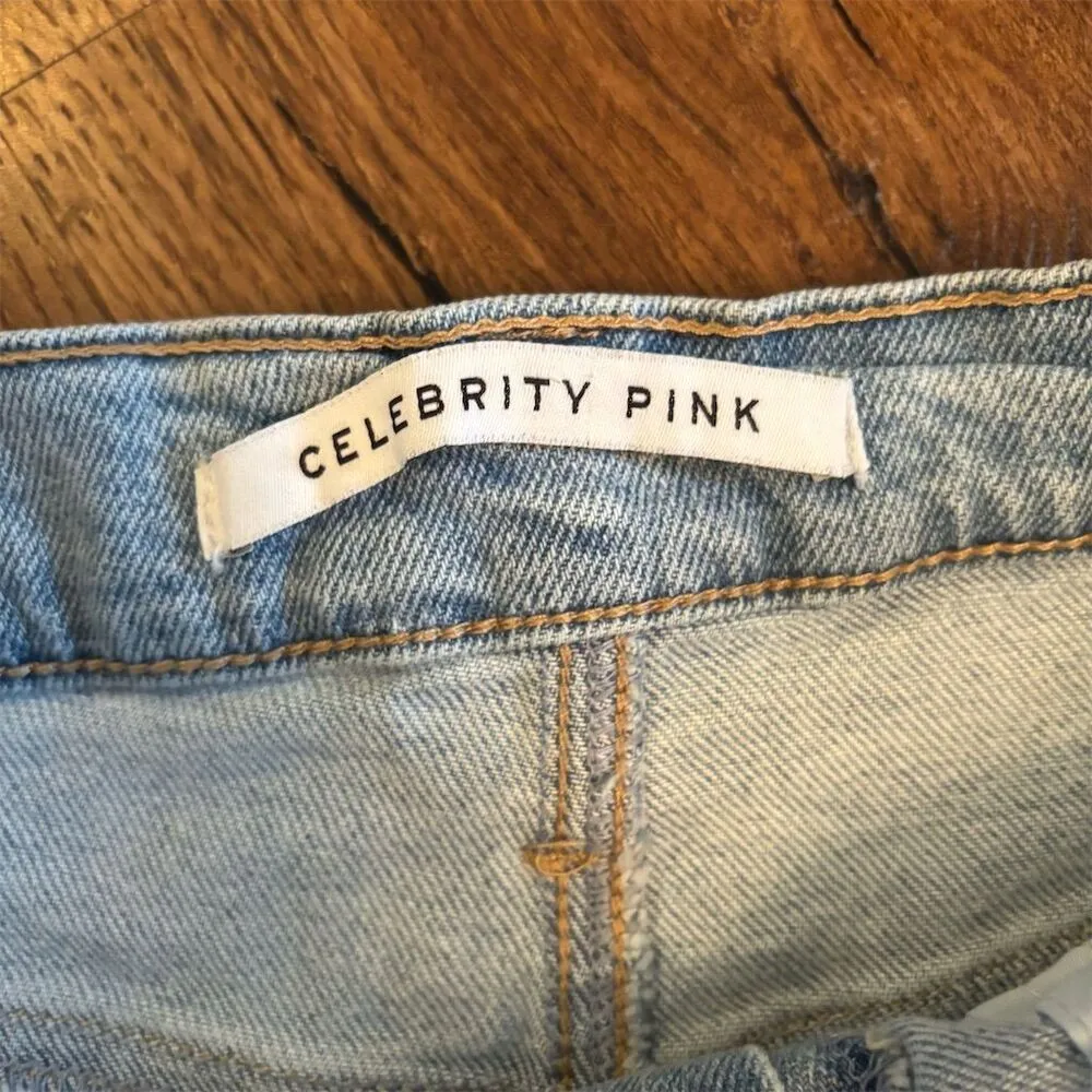 Celebrity Pink Women's Distressed Denim Shorts with Belt Size 9 Blue - Image 12