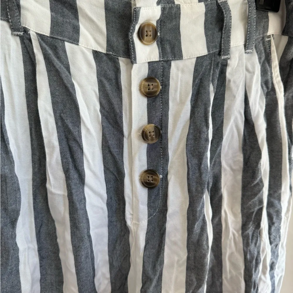 NWT American Eagle Navy and White Striped Viscose Pants Women’s M Beach Vacation - Image 3