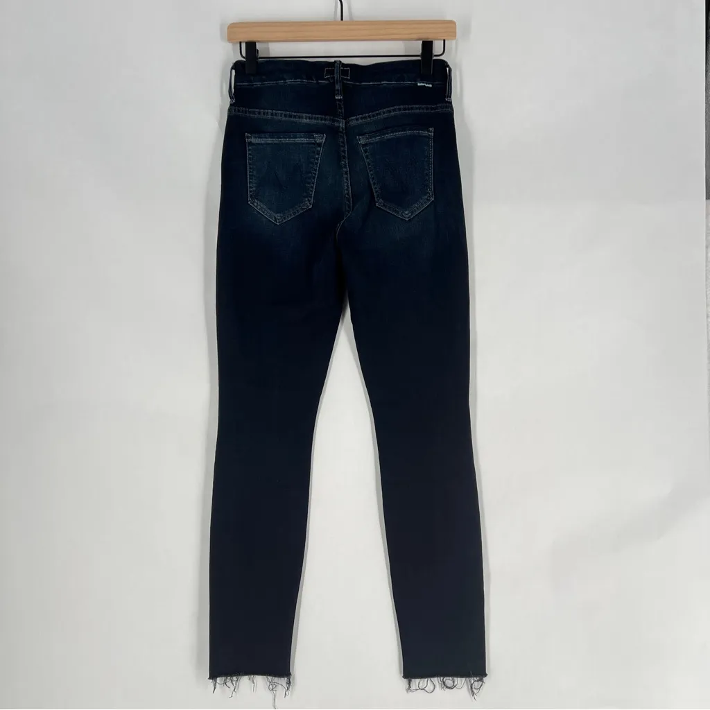 MOTHER High Waisted Looker Ankle Fray In Last Call Dark Wash Denim Jeans Size 25 Blue - Image 5