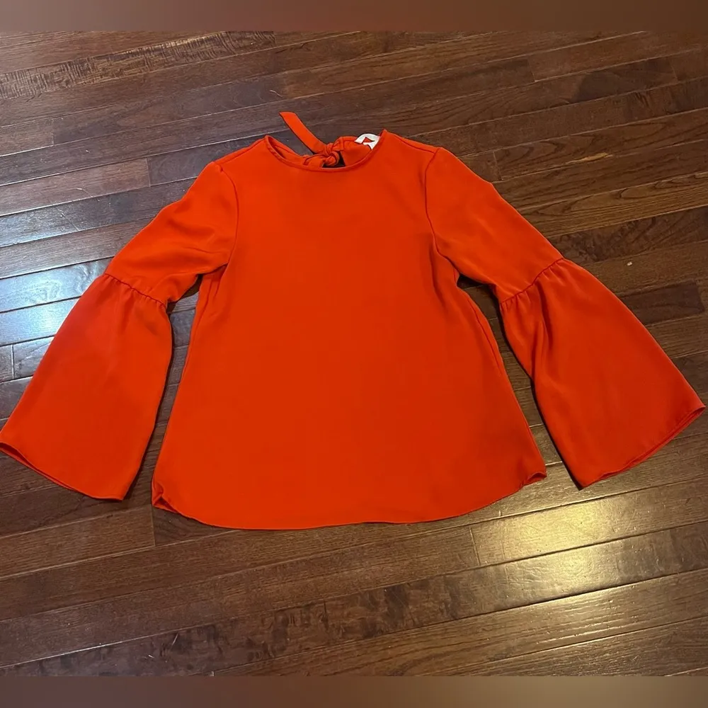 H&M long flounce sleeve keyhole back orange top size 2 - Image 3