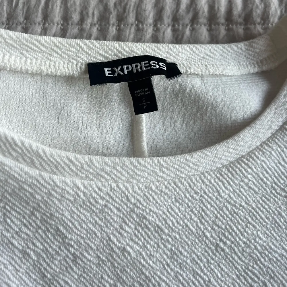 | white tie dress top | size small - Image 3