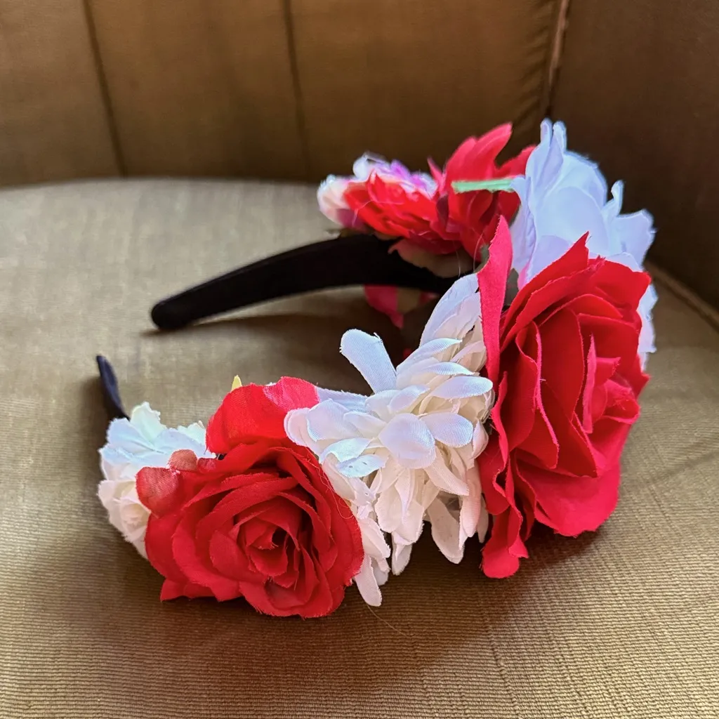 Flower crown red/white Red - Image 2