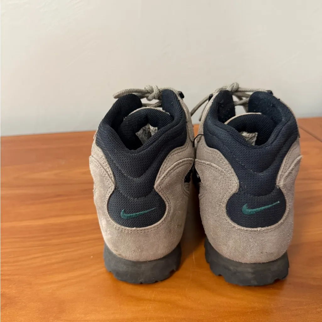 Vintage Nike ACG‎ 1990's Caldera Hiking Boot Tan Black High Top Lace Up Women 9 - Image 2