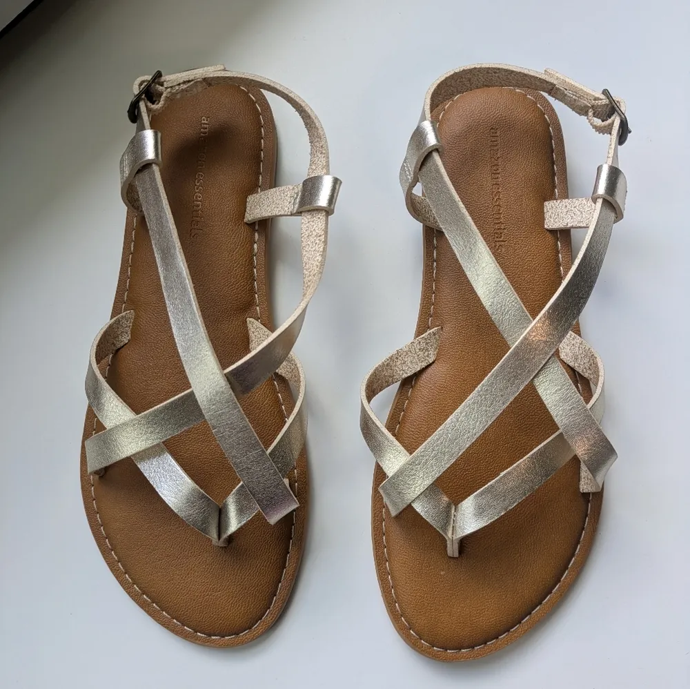 Amazon Essentials Gold Metallic Sandals 6 - Image 3