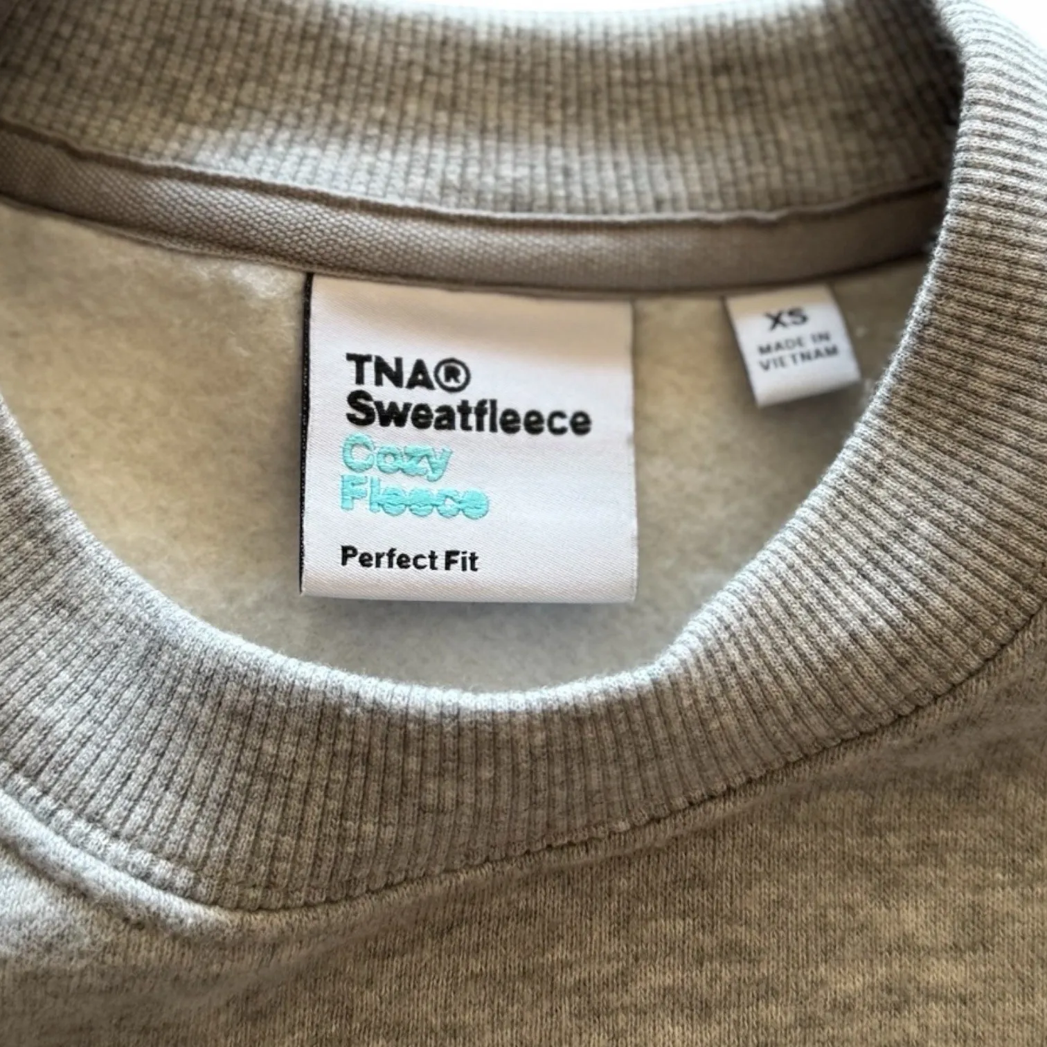 TNA Sweatfleece Cropped Cinched Waist Crew Neck Sweatshirt Heather Chrome XS NEW Gray - Image 6