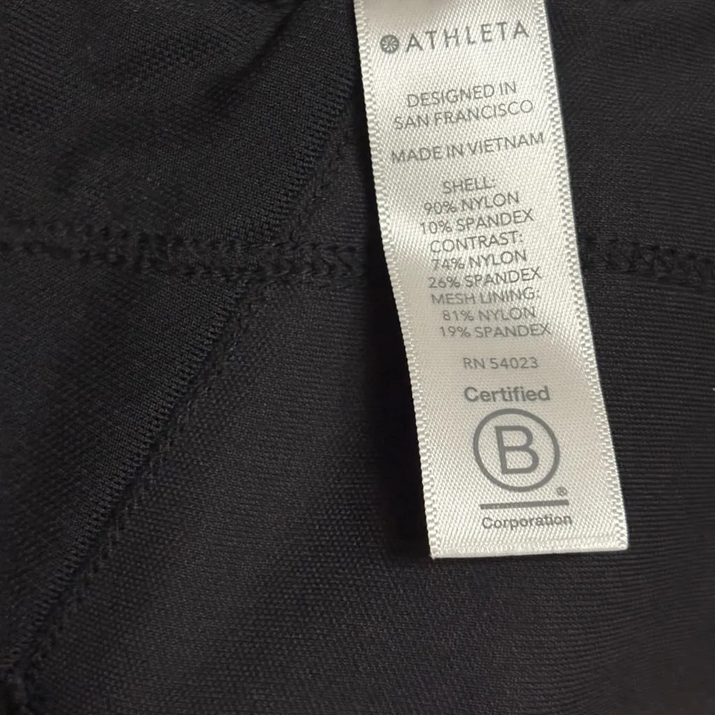 Athleta Headlands Hybrid High Rise Cargo Leggins,Size 12,Made in Vietnam - Image 7
