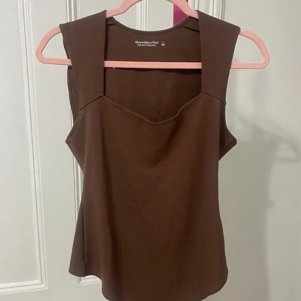 Abercrombie & Fitch Brown Square Neck Seamless Soft AF Bodysuit - Image 3