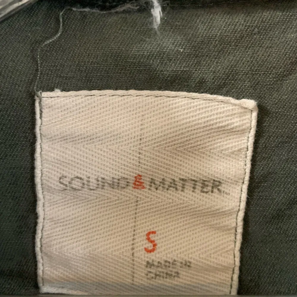 Sound & Matter Green Cropped Crochet Back Jacket - Image 2