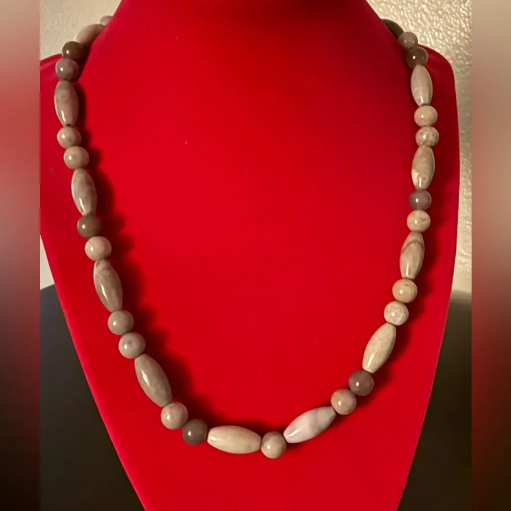 Jay King Graduated Gray .925 Agate Stone Necklace - Image 2