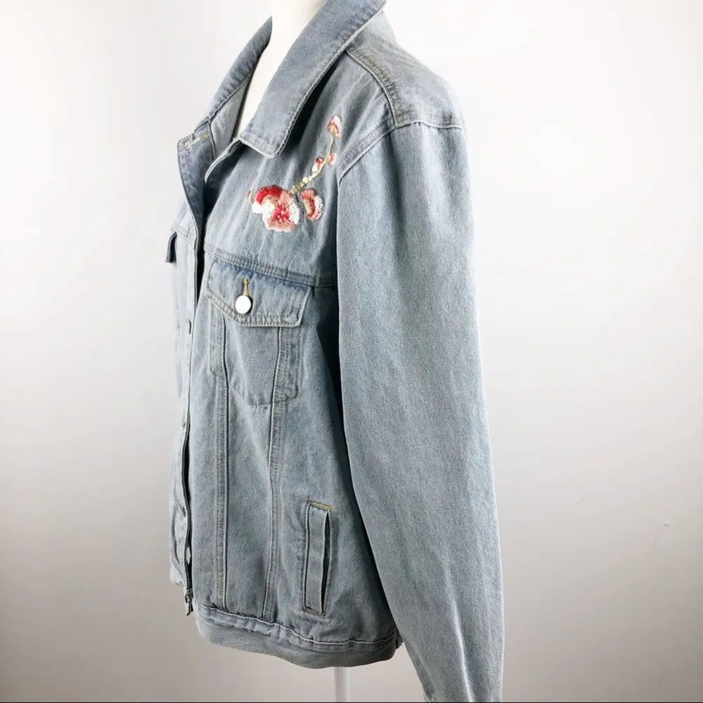 Riva Fashion Floral Boho heavily Embroidered with Cherry Blossom Jeans Jacket L Blue Size L - Image 4