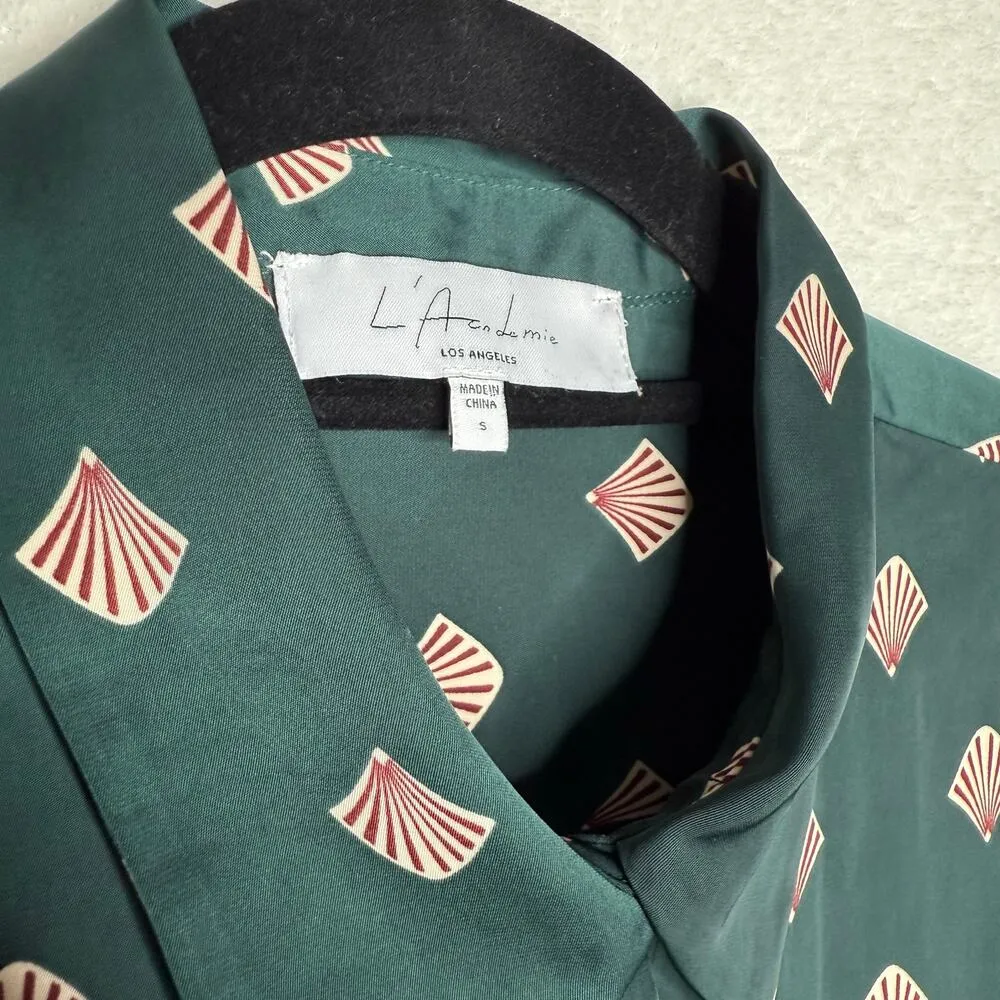 L'Academie All Over Seashell Print Classic Button Up Blouse Size Small Green Red - Image 3
