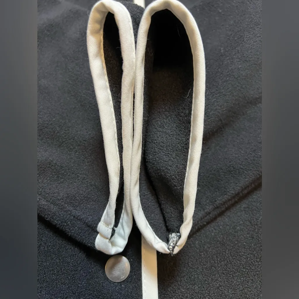 Susan Graver Weekend Polyester Black And White Snap Button Jacket Size Medium‎ - Image 9