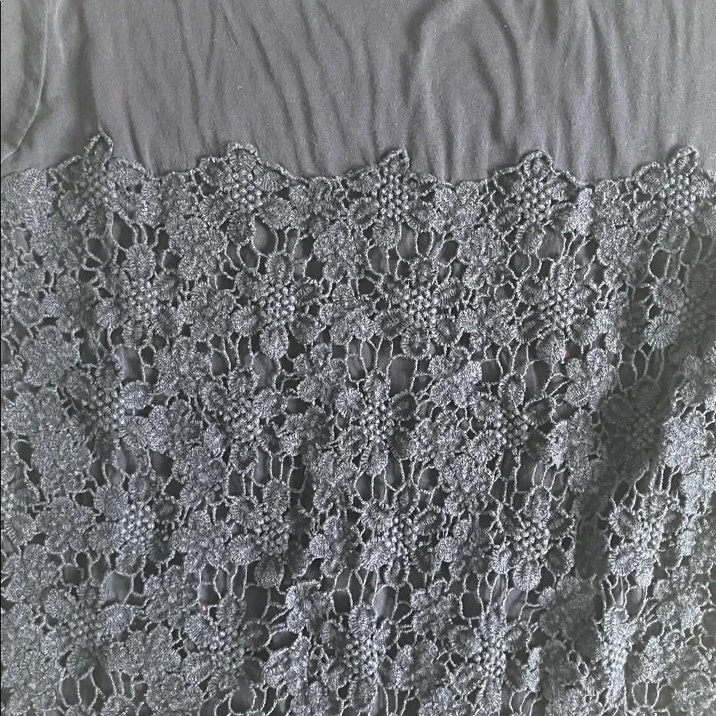 J.Crew 3/4 Sleeve Casual Jersey Decorative Floral Navy Shirt Size Medium - Image 4