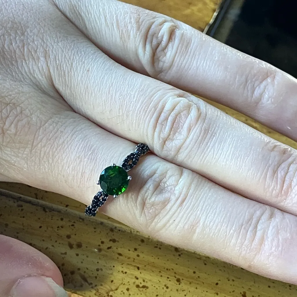 Natural Chrome Diopside Black Spinel Sterling Silver Ring Size 9.75 - Image 4