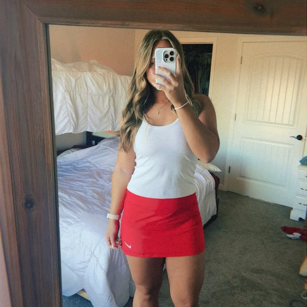 Nike Bright Red Sports Skort - Image 2