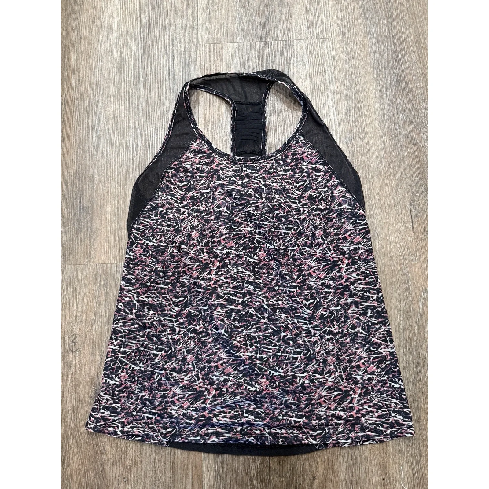 Women's Lululemon Training Yoga Tank Top Pullover Size‎ 6 - Image 3