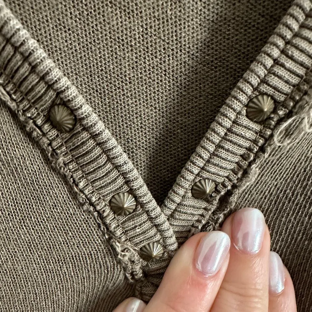 | We the Free Studded Neck Cuff Henley | Size Small - Image 4