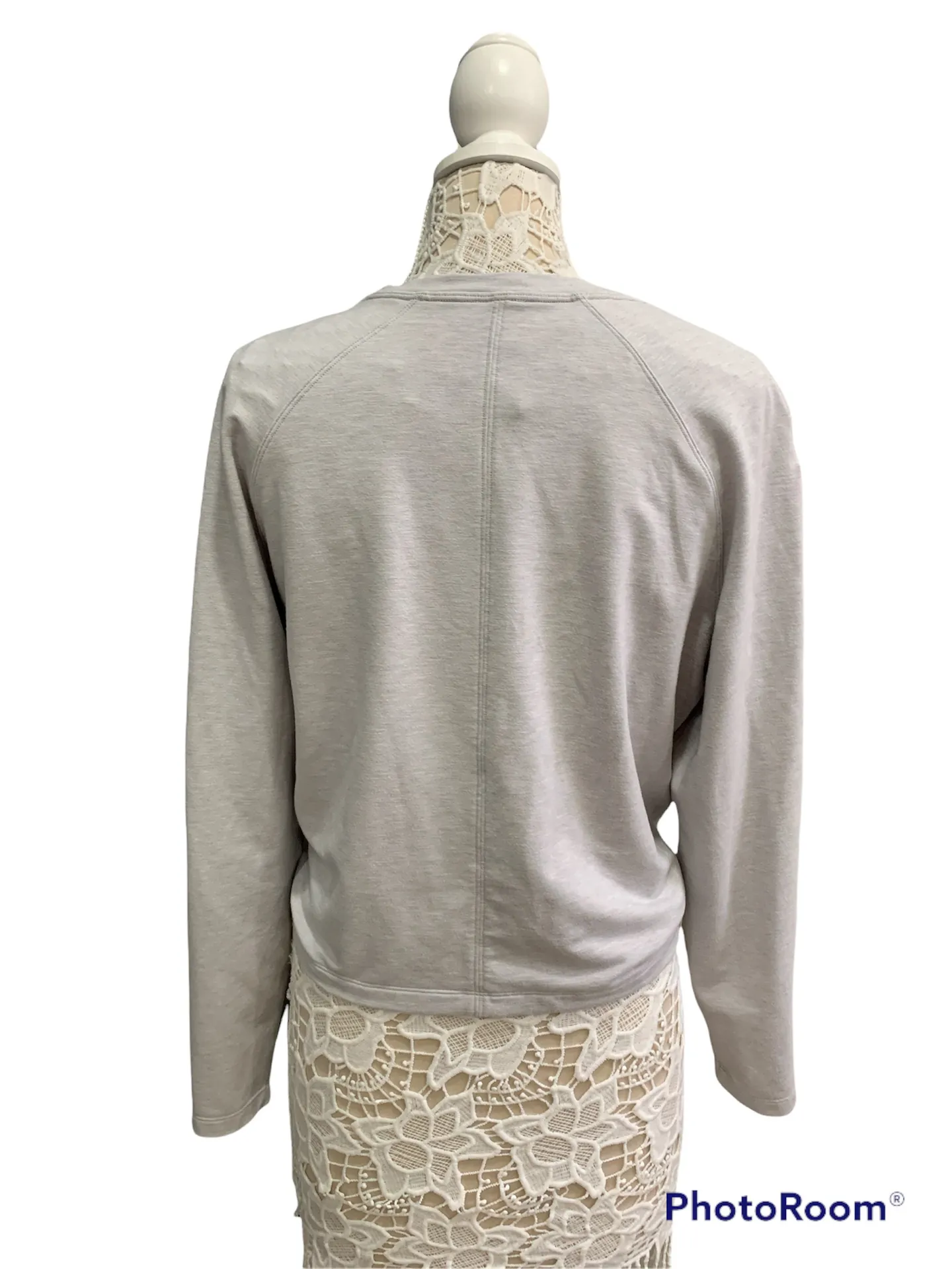 Front Knot Top Sz 8 - Image 2