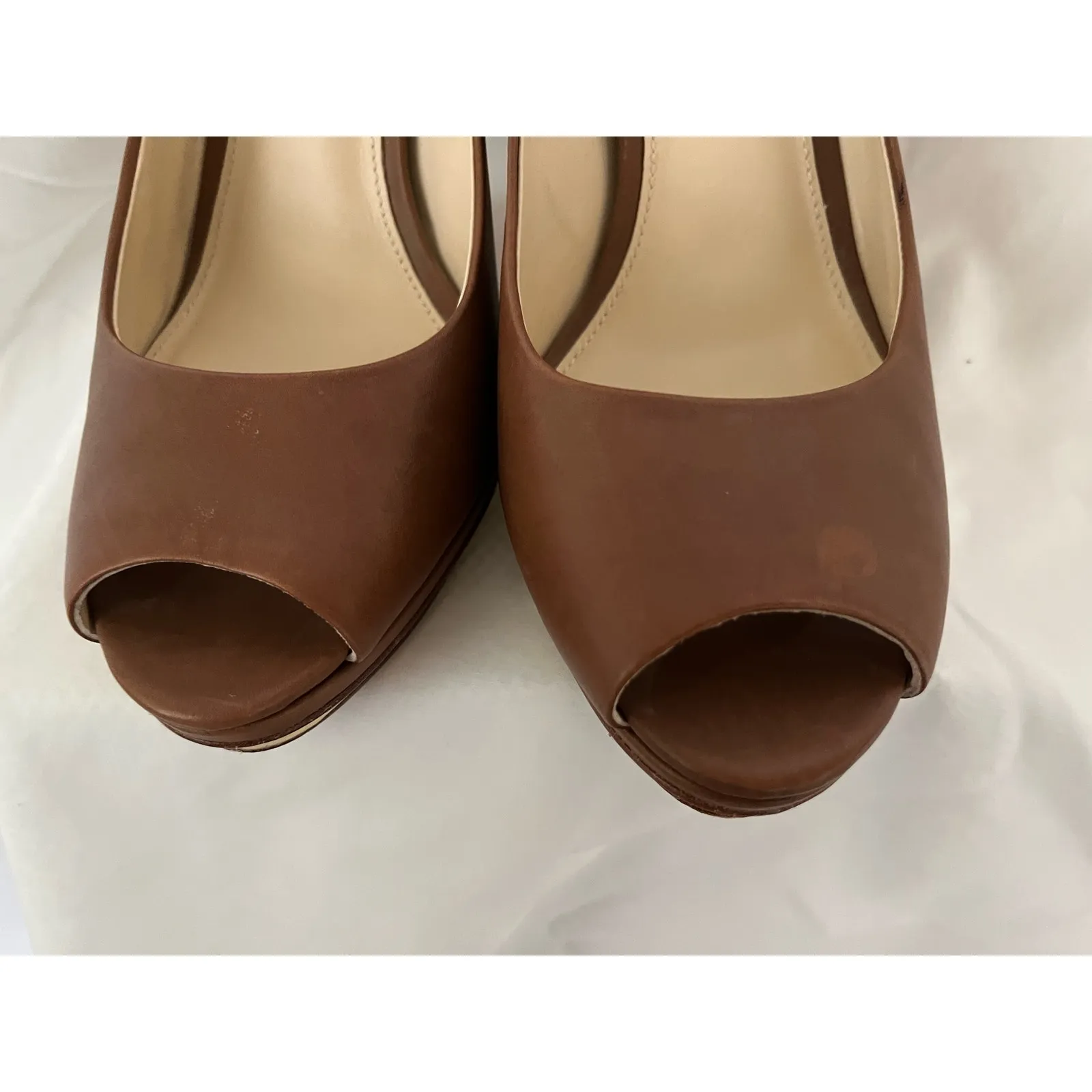 Italian made Vero Cuoio brown soft leather signature open toe heels, 9.5M Dressy - Image 4
