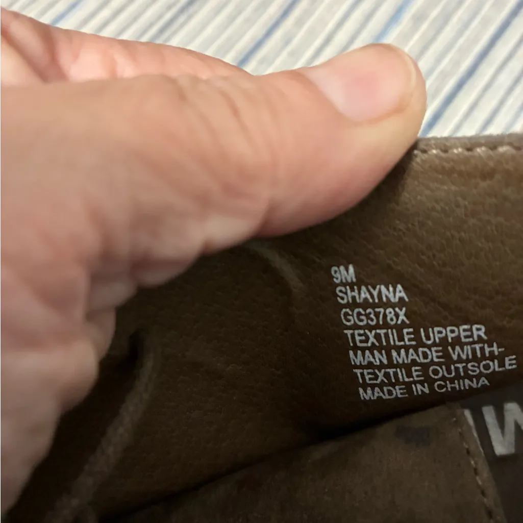 MIA Brown Lace-Up Suede Ankle Boots size 9 - Image 7