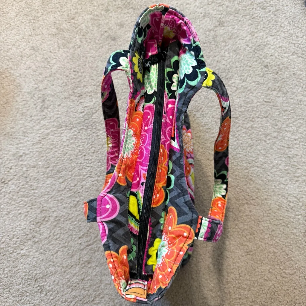 Vera Bradley Pleated Tote, Ziggy Zinnia gray orange pink and mint floral chevron - Image 5