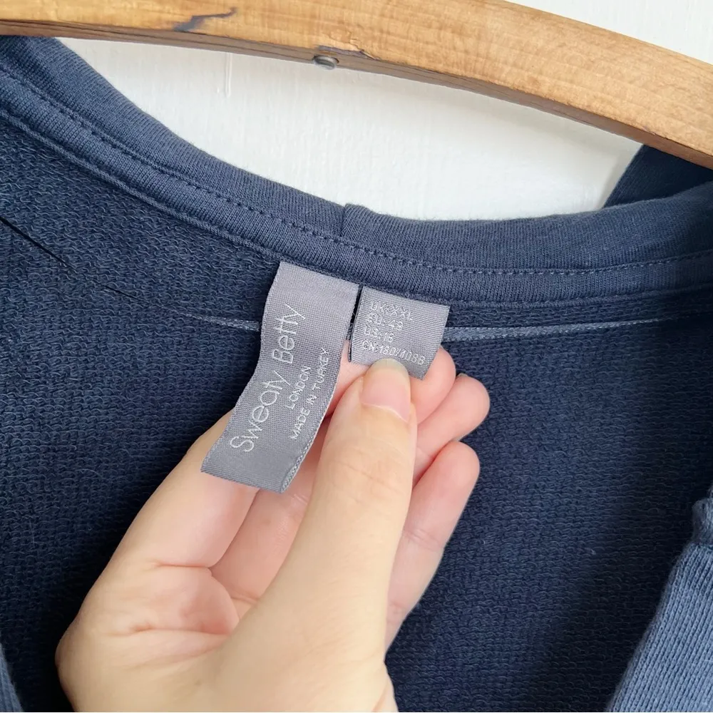 Sweaty Betty • After Class Hoodie navy blue relaxed fit organic cotton knit - Image 4