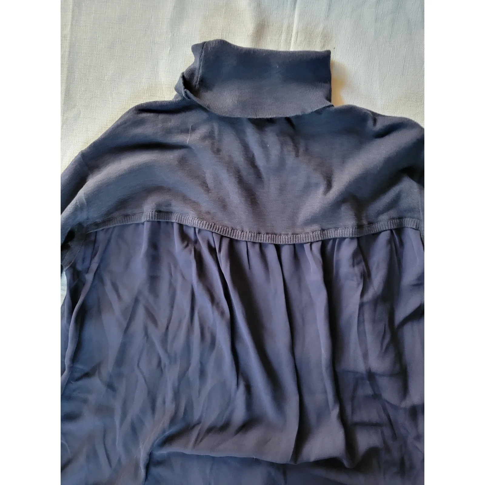 DG2 Diane Gilman Women's Knit Drape Back Turtleneck Top Blue Navy Size Small - Image 9