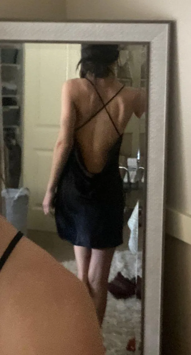 Satin Black backless Dress - Image 2